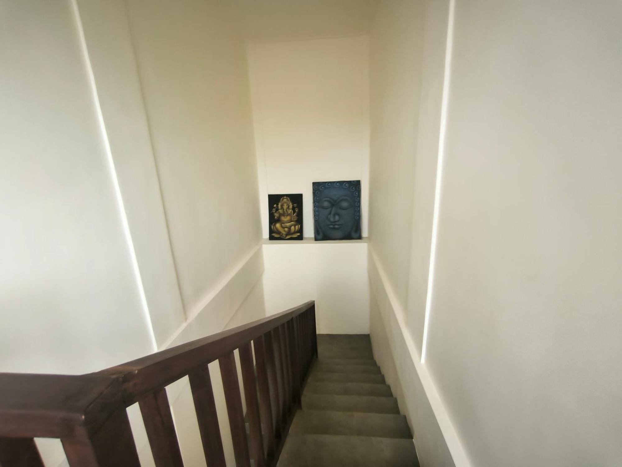 סמיניאק Ken Ken Guest House מראה חיצוני תמונה